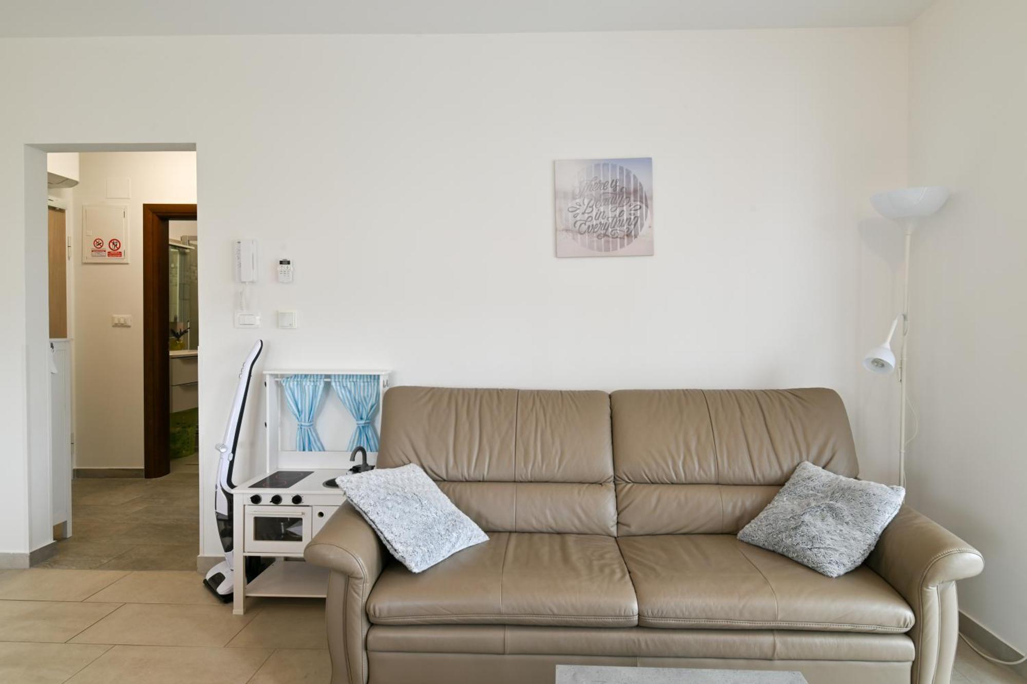 Apartment Uma Умаг Екстериор снимка
