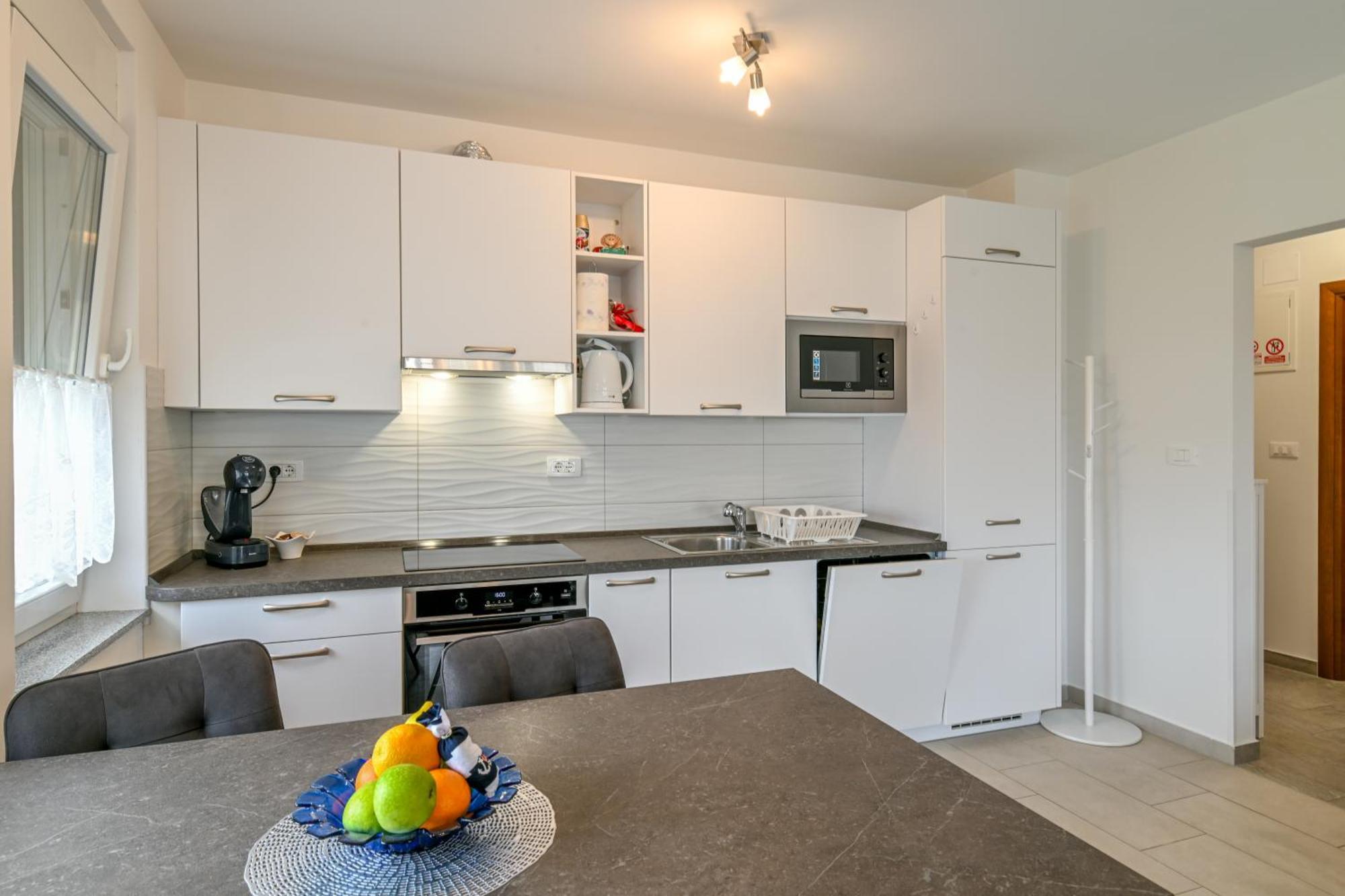 Apartment Uma Умаг Екстериор снимка